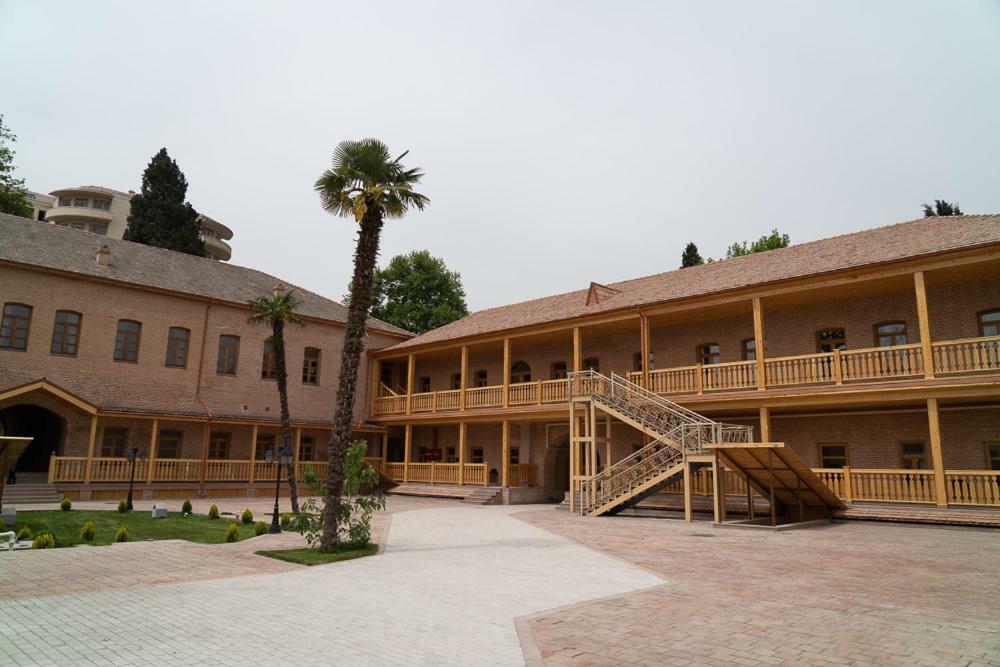 Khurma Hostel Гянджа Экстерьер фото